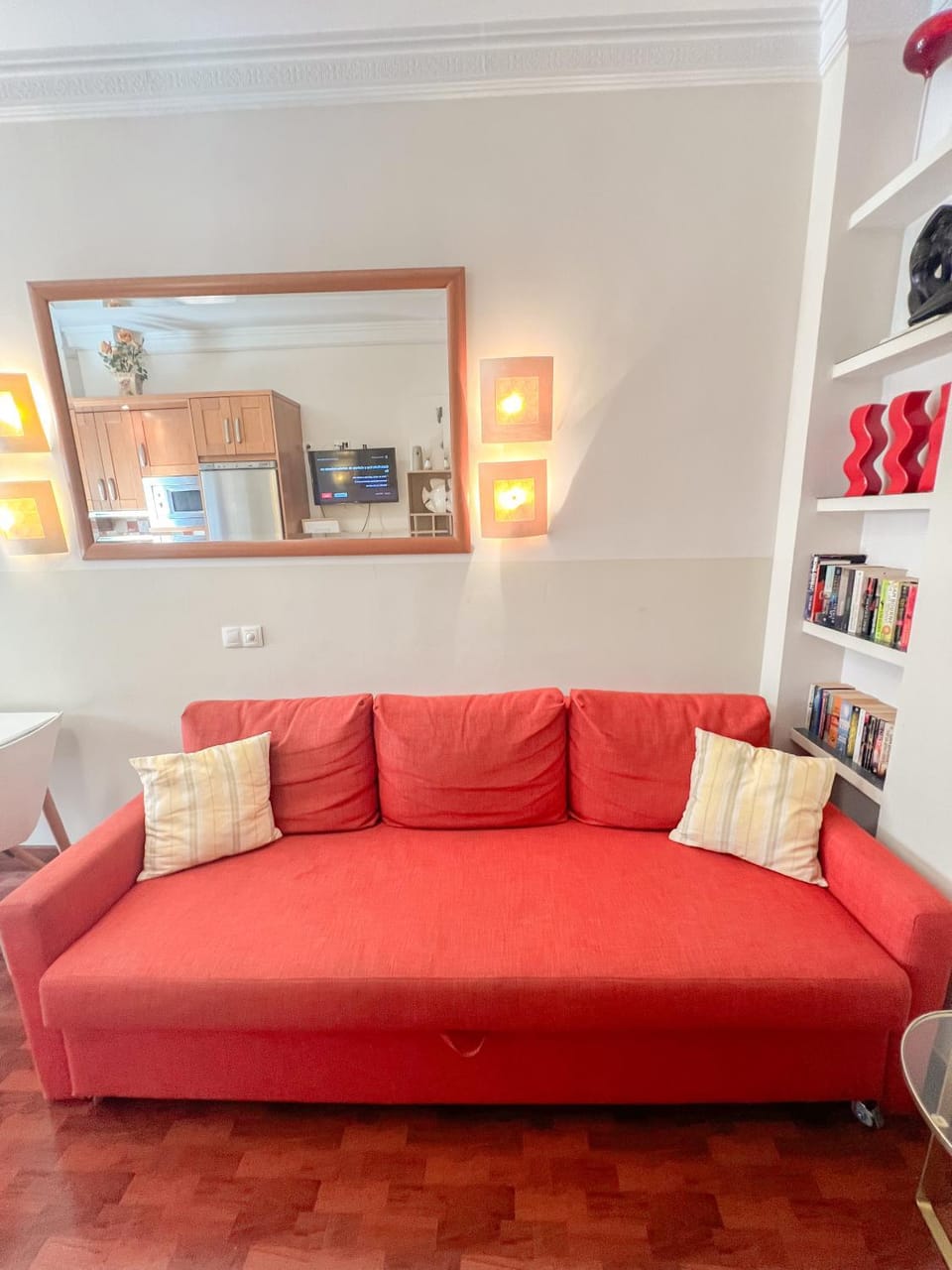 Library, Living room