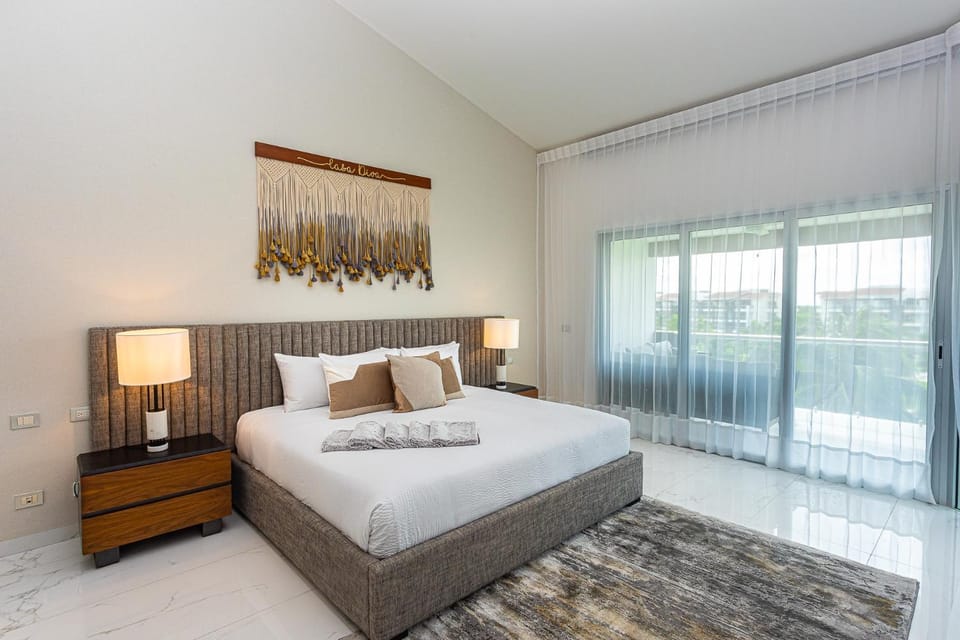 Casa Diva Stunning PH Ocean View 2 bedroom & Office At Mareazul apts Apartment in Playa del Carmen
