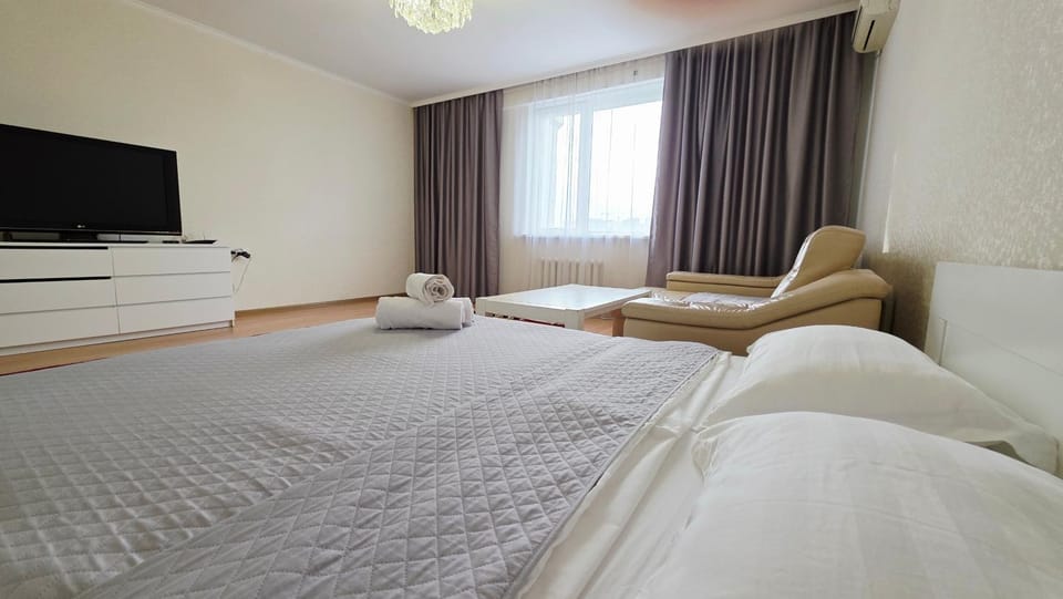 Bed, TV and multimedia
