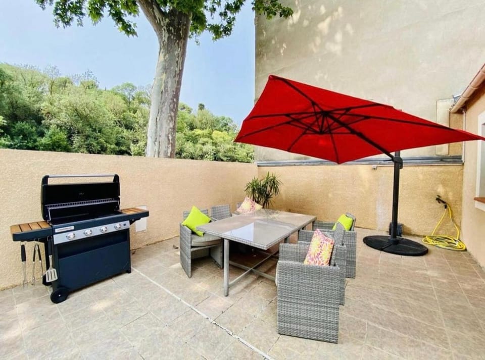Patio, BBQ facilities, Balcony/Terrace, Parking