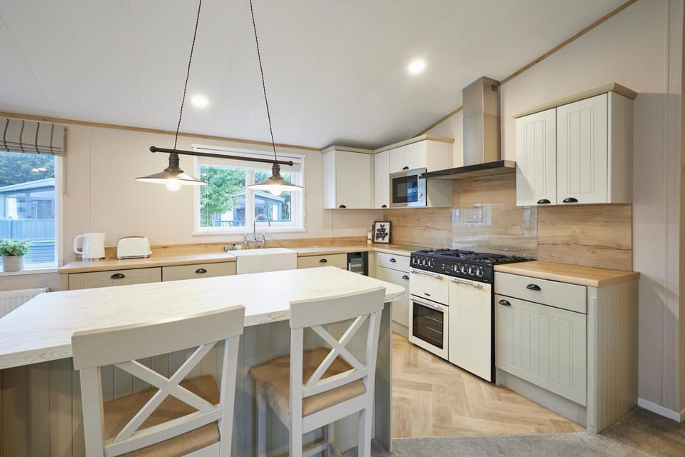 Dining area, oven, stove, toaster, kitchen
