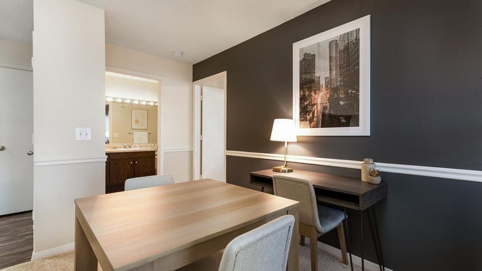 Landing Modern Apartment with Amazing Amenities (ID8399X27) Apartment in Winston-Salem