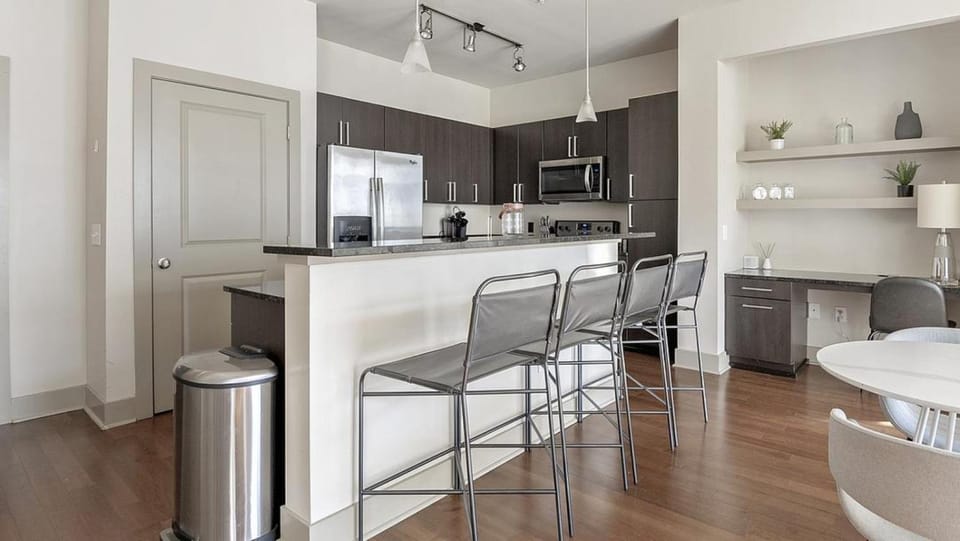 Landing Modern Apartment with Amazing Amenities (ID2205) Apartment in Baltimore