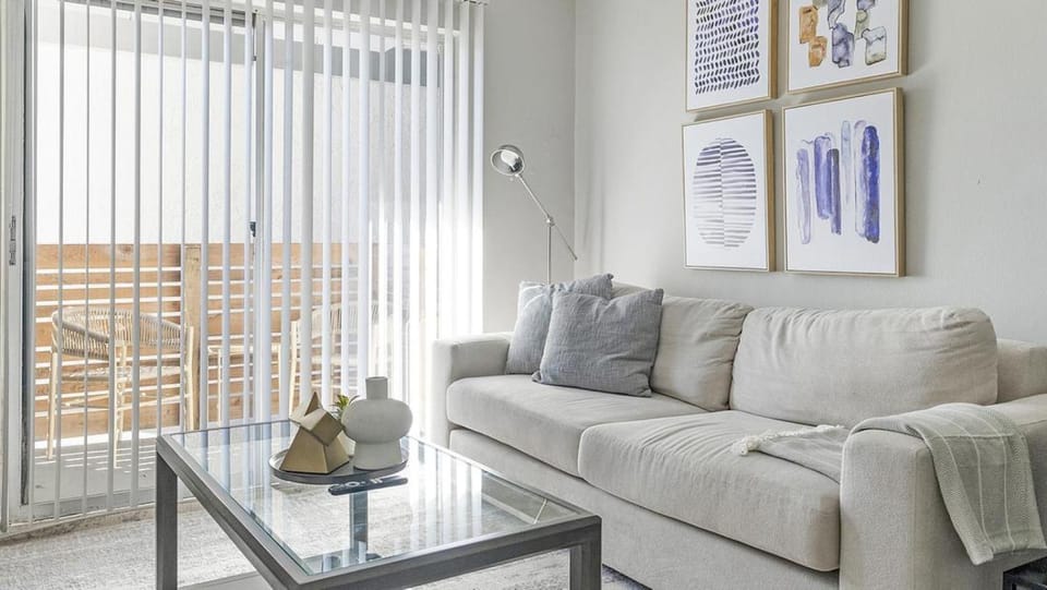 Landing Modern Apartment with Amazing Amenities (ID1213X949) Apartment in St Petersburg
