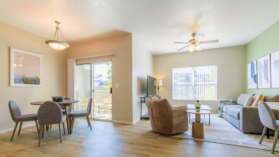 Landing Modern Apartment with Amazing Amenities (ID6172X20) Apartment in Rhodes Ranch