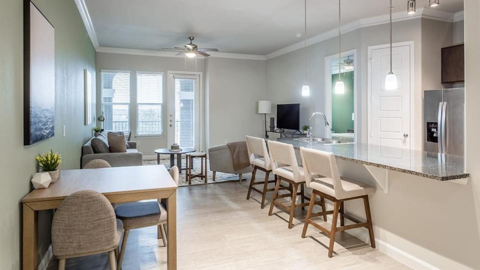 Landing Modern Apartment with Amazing Amenities (ID8153X72) Apartment in Wells Branch