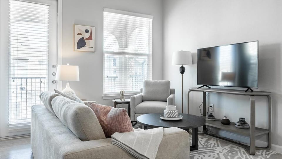 Landing Modern Apartment with Amazing Amenities (ID8444X59) Apartment in Wells Branch
