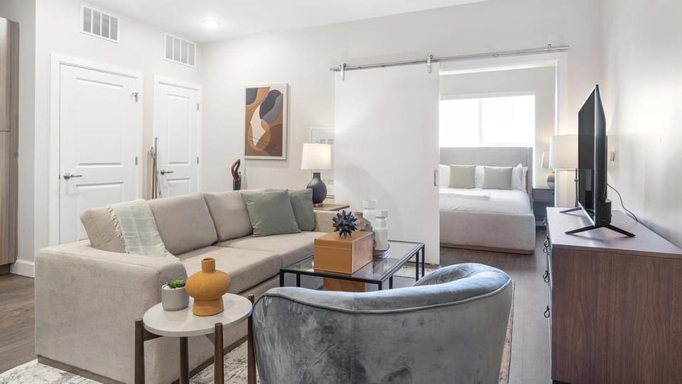 Landing Modern Apartment with Amazing Amenities (ID9124X06) Apartment in The Gulch