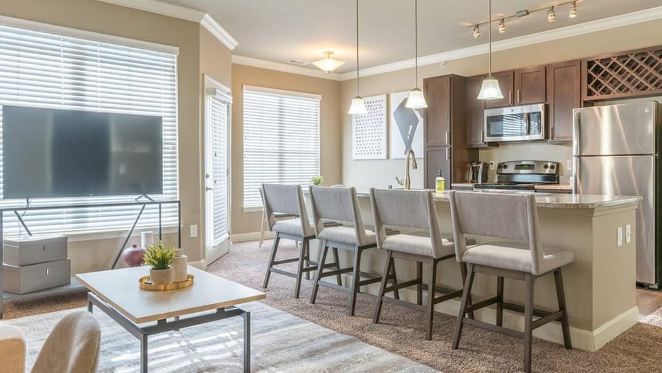Landing Modern Apartment with Amazing Amenities (ID6899X16) Apartment in Jefferson County