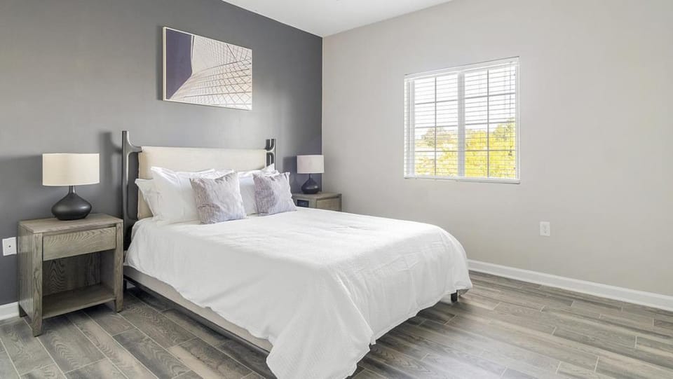 Landing Modern Apartment with Amazing Amenities (ID8109X75) Apartment in Wake Forest