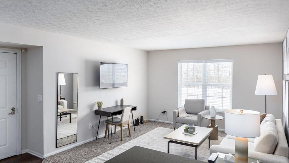 Landing Modern Apartment with Amazing Amenities (ID9224X56) Apartment in Ohio