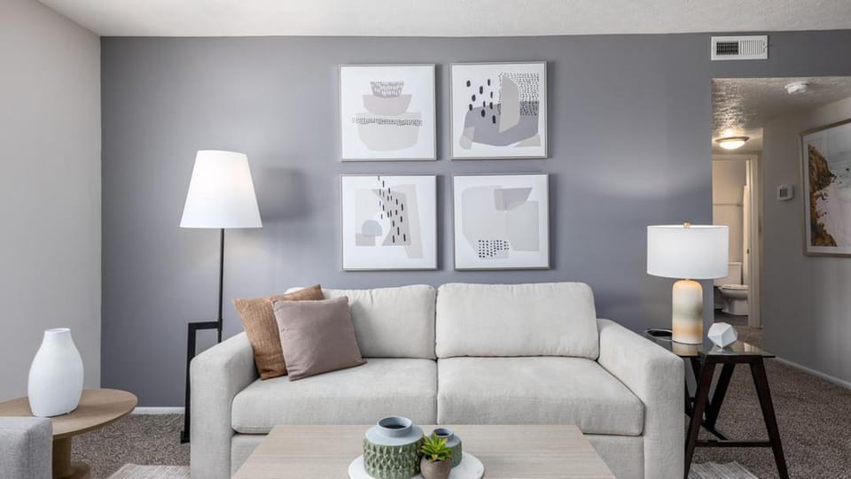 Landing Modern Apartment with Amazing Amenities (ID9224X56) Apartment in Ohio