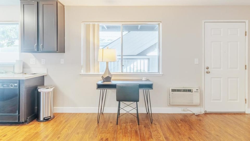 Landing Modern Apartment with Amazing Amenities (ID6920X50) Apartment in San Jose