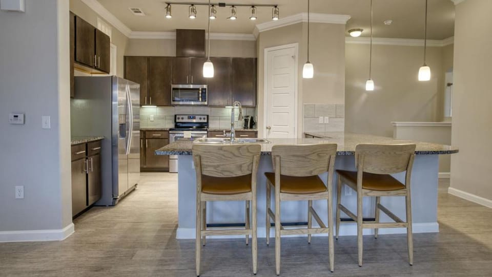 Landing Modern Apartment with Amazing Amenities (ID8264X88) Apartment in Wells Branch
