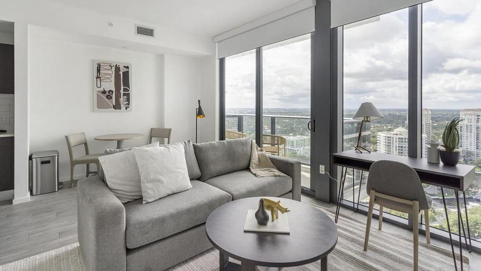 Landing Modern Apartment with Amazing Amenities (ID1398X789) Apartment in Fort Lauderdale
