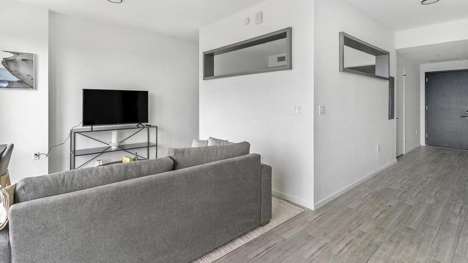 Landing Modern Apartment with Amazing Amenities (ID1398X789) Apartment in Fort Lauderdale