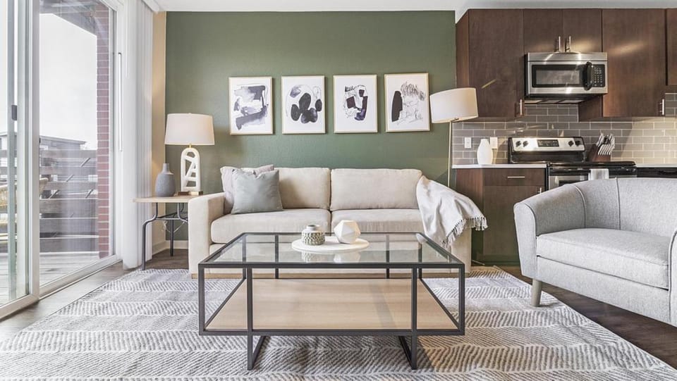 Landing Modern Apartment with Amazing Amenities (ID7571X97) Apartment in Denver