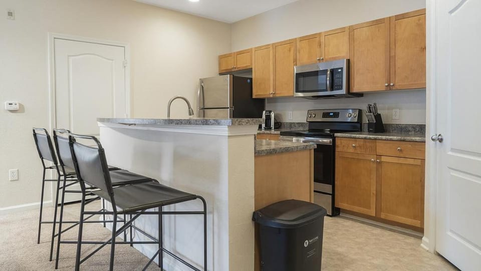 Landing Modern Apartment with Amazing Amenities (ID7303) Apartment in Durham