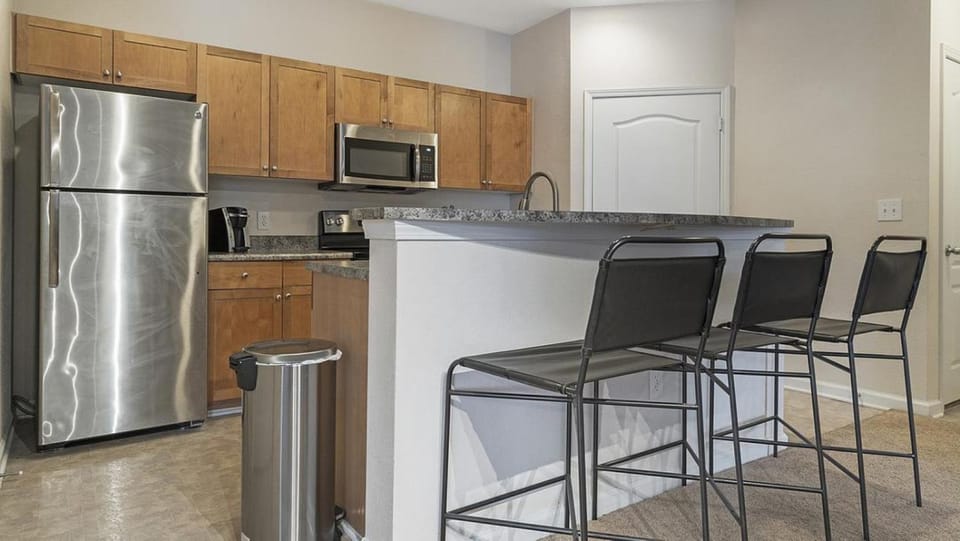Landing Modern Apartment with Amazing Amenities (ID7303) Apartment in Durham