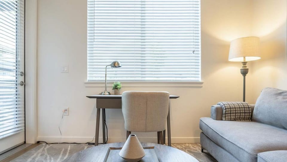 Landing Modern Apartment with Amazing Amenities (ID3104X13) Apartment in Meridian