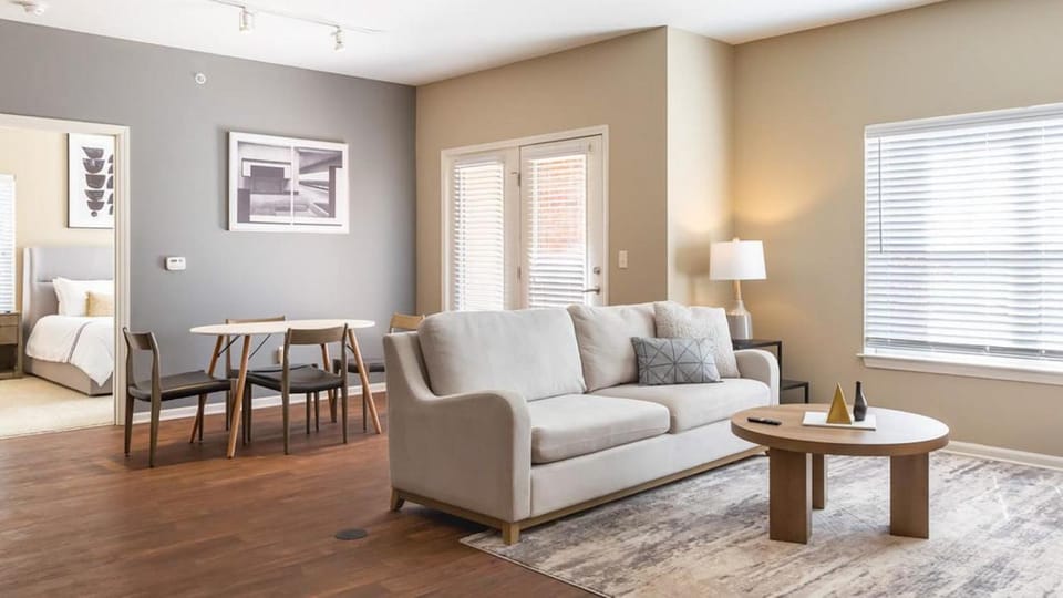 Landing Modern Apartment with Amazing Amenities (ID6741X03) Apartment in Kansas City