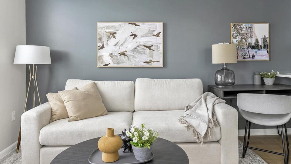 Landing Modern Apartment with Amazing Amenities (ID1263X661) Apartment in Ohio