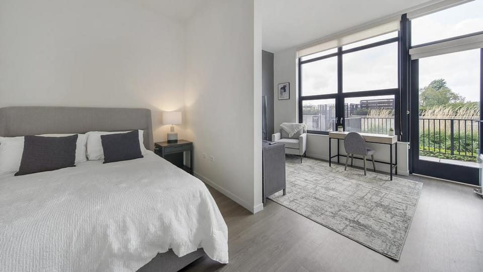 Landing Modern Apartment with Amazing Amenities (ID1394X113) Apartment in Chicago