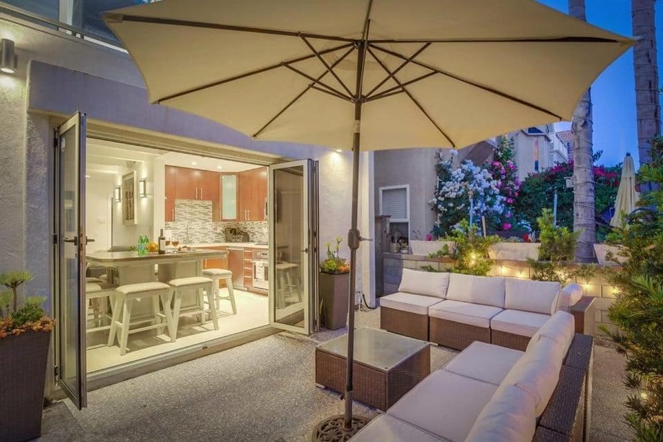 Sand & Sea House in Mission Beach