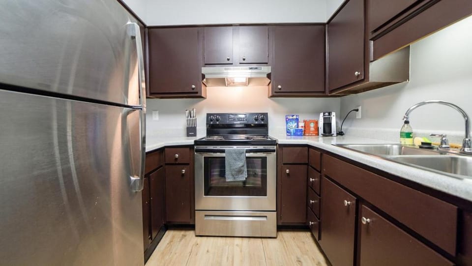 Landing Modern Apartment with Amazing Amenities (ID7684X4) Apartment in Lexington