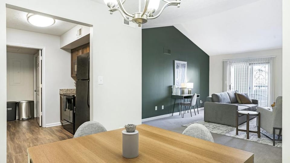 Landing Modern Apartment with Amazing Amenities (ID8564X87) Apartment in Jefferson County