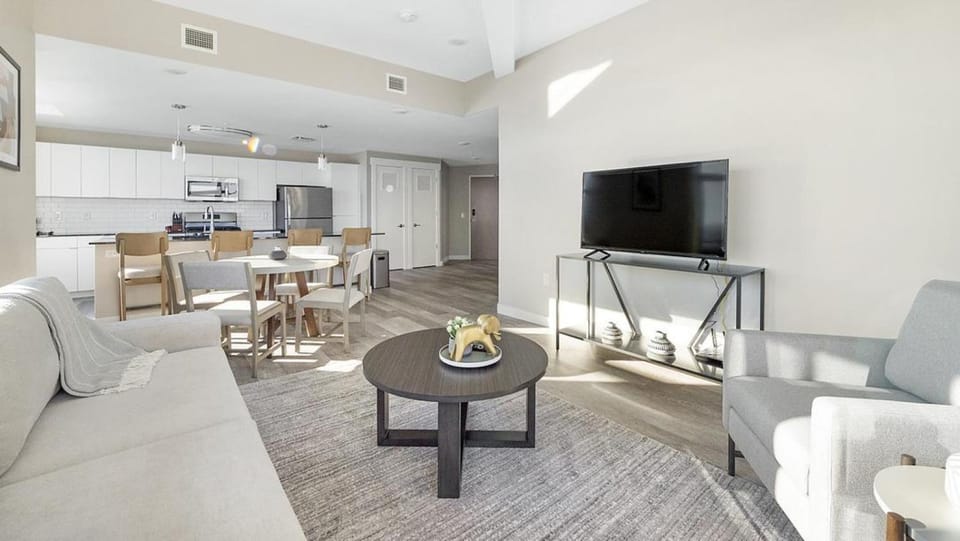 Landing - Modern Apartment with Amazing Amenities (ID1267X064) Apartment in Sandy