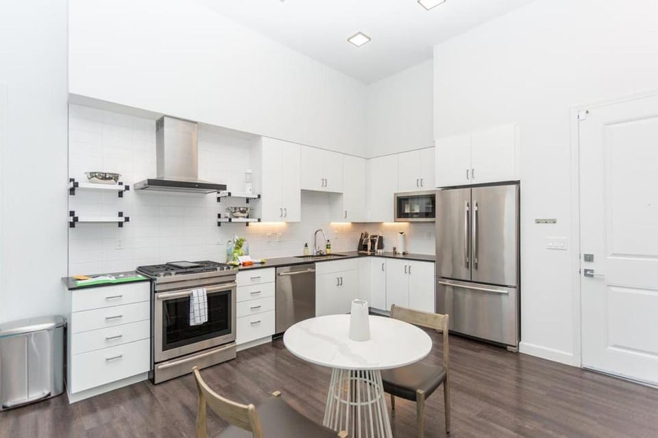 Landing - Modern Apartment with Amazing Amenities (ID3121X08) Apartment in Paradise