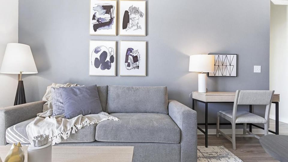 Landing - Modern Apartment with Amazing Amenities (ID8784X50) Apartment in Jacksonville