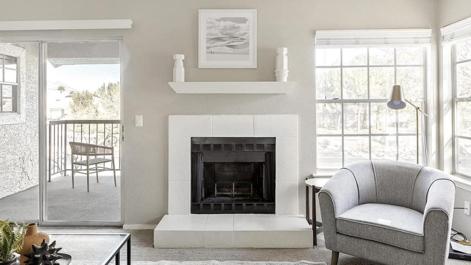 Landing - Modern Apartment with Amazing Amenities (ID1799X49) Apartment in Spring Valley