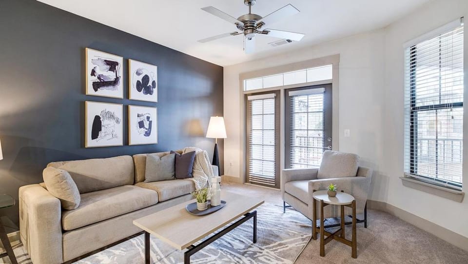 Landing - Modern Apartment with Amazing Amenities (ID3836X79) Apartment in Vestavia Hills