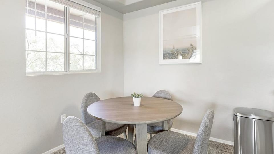 Landing - Modern Apartment with Amazing Amenities (ID7329X53) Apartment in Marana