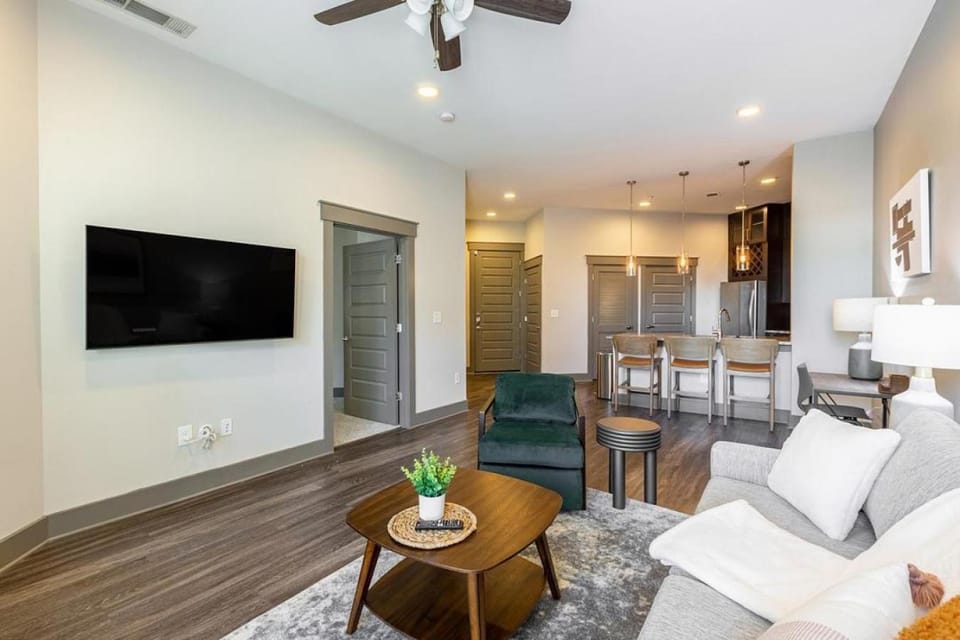 Landing - Modern Apartment with Amazing Amenities (ID2257) Apartment in Dallas