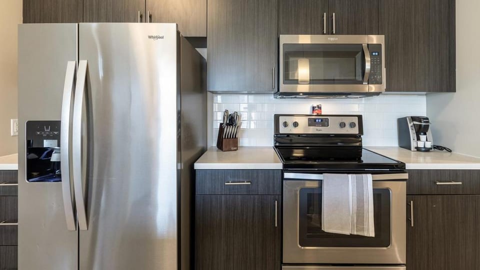 Landing - Modern Apartment with Amazing Amenities (ID8251X95) Apartment in Wake Forest