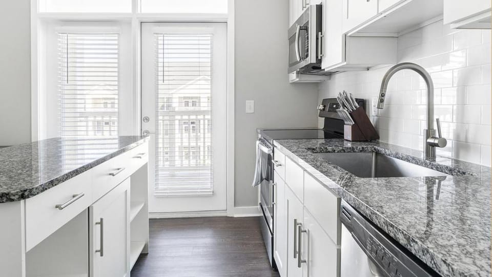 Landing Modern Apartment with Amazing Amenities ID1234X280 Apartment in Durham