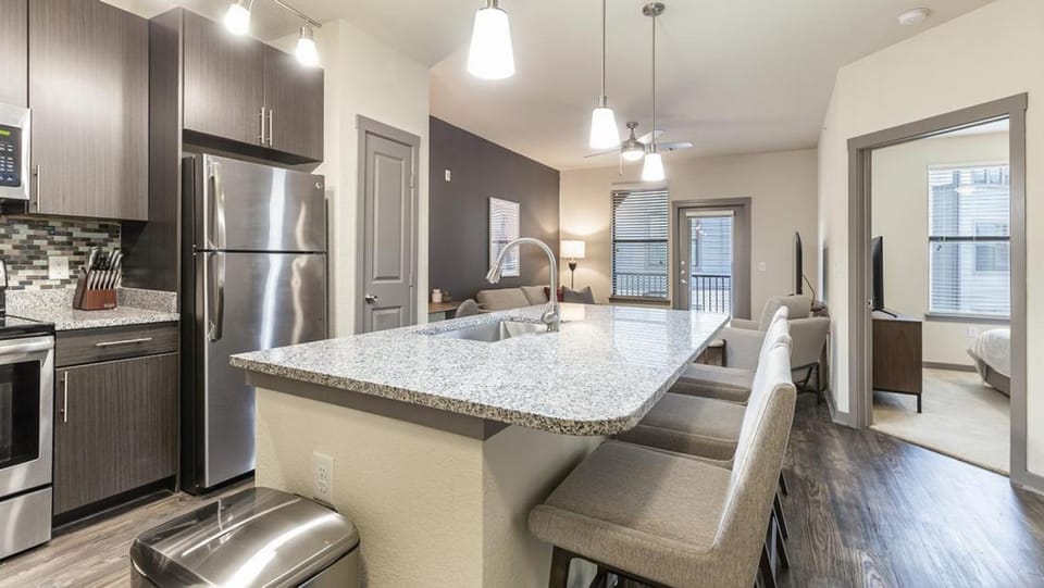 Landing - Modern Apartment with Amazing Amenities (ID8133X53) Apartment in San Antonio