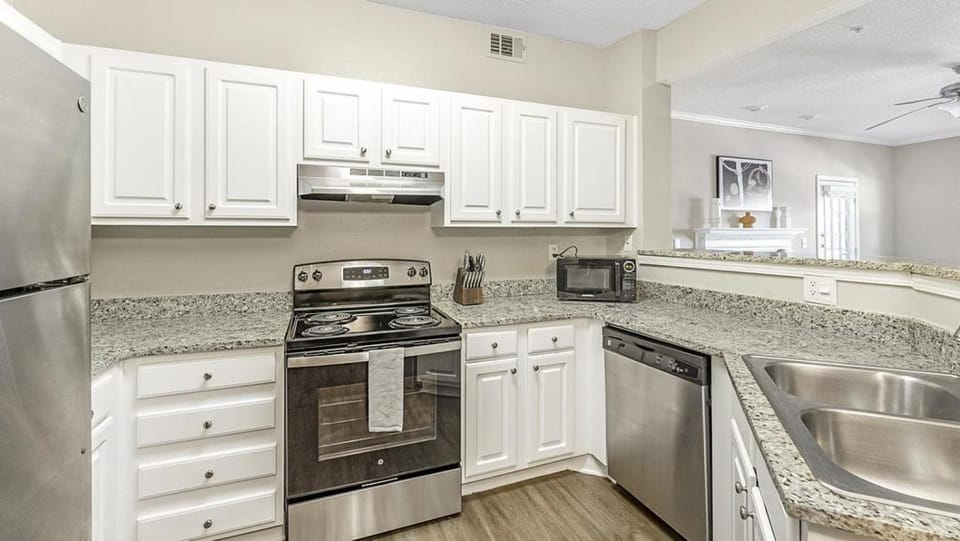 Landing - Modern Apartment with Amazing Amenities (ID6837X52) Apartment in Germantown