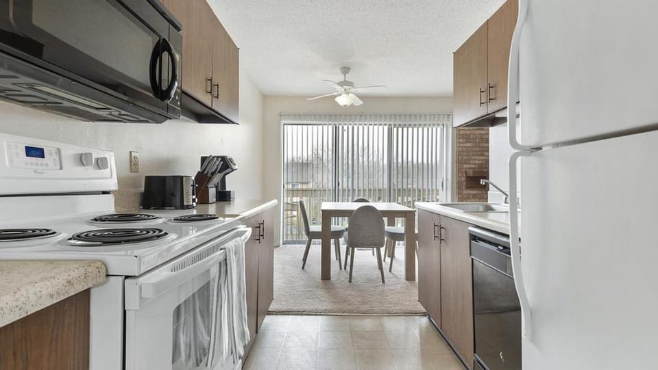 Landing - Modern Apartment with Amazing Amenities (ID9305X02) Apartment in Valley Park