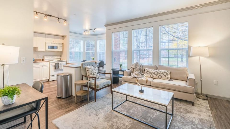 Landing - Modern Apartment with Amazing Amenities (ID8879) Apartment in Denver