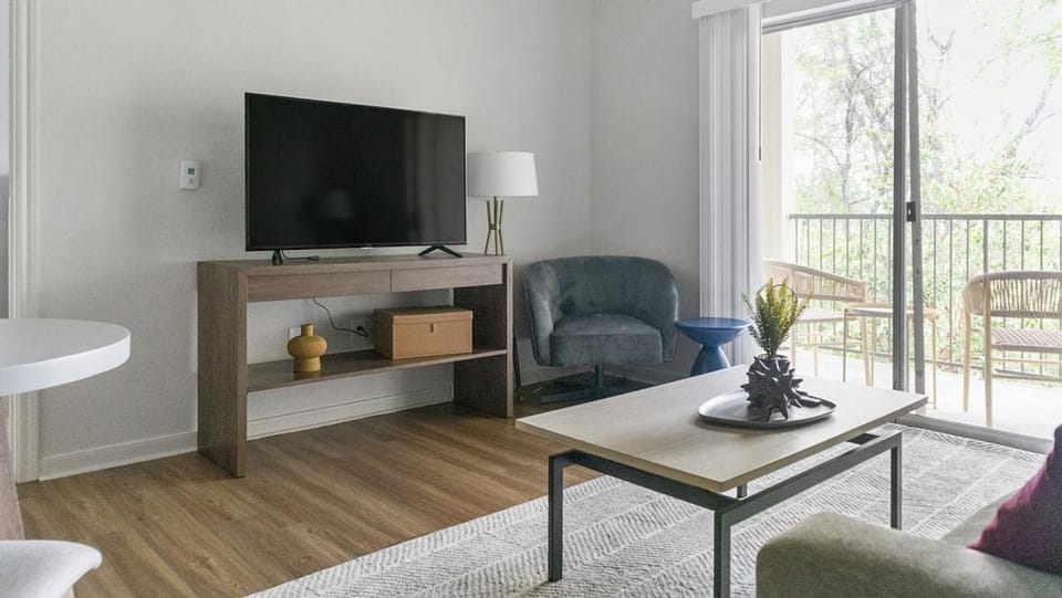 Landing - Modern Apartment with Amazing Amenities (ID1203X618) Apartment in Baton Rouge