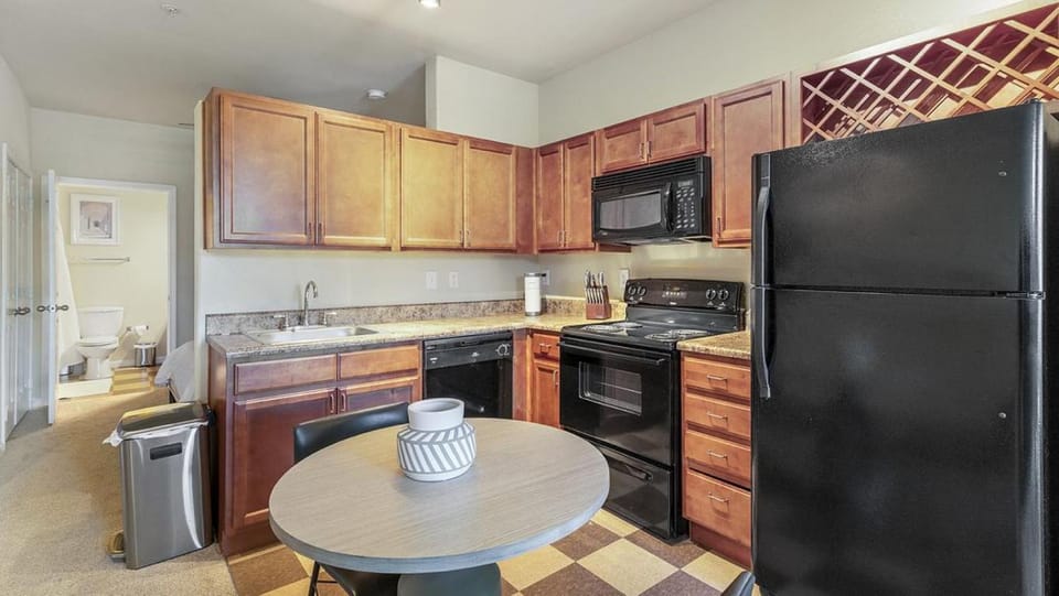 Landing - Modern Apartment with Amazing Amenities (ID1203X117) Apartment in Madison