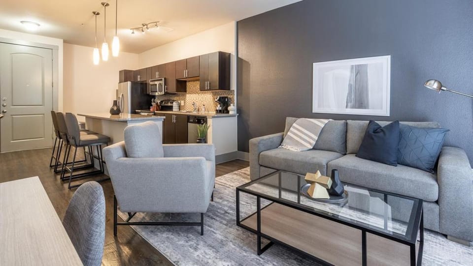 Landing - Modern Apartment with Amazing Amenities (ID4876X93) Apartment in Dallas