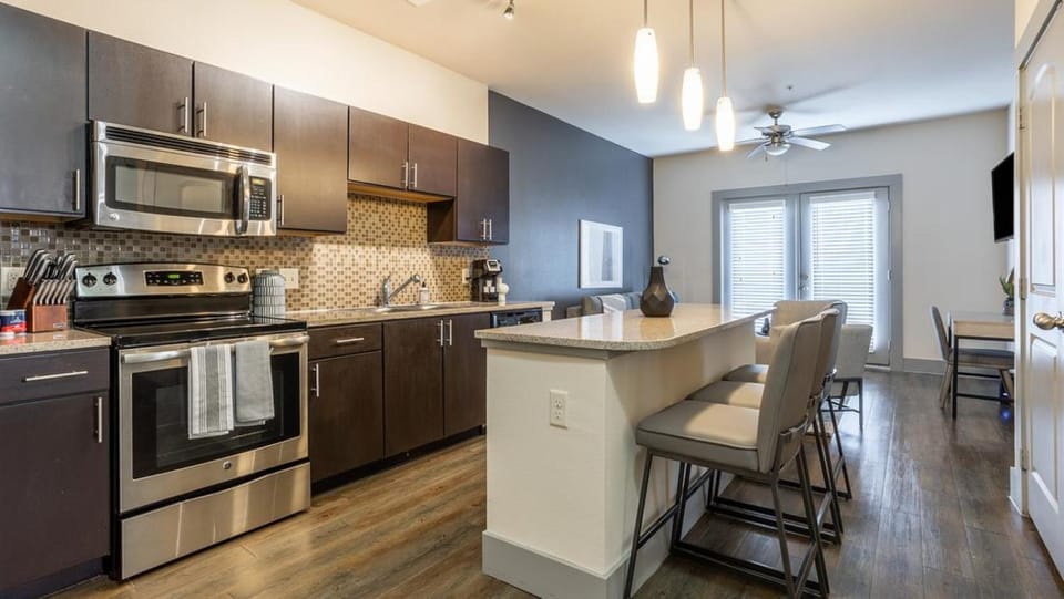 Landing - Modern Apartment with Amazing Amenities (ID4876X93) Apartment in Dallas