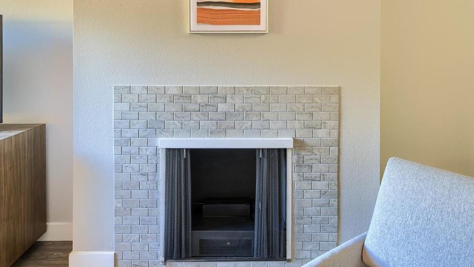 Landing - Modern Apartment with Amazing Amenities (ID9012X52) Apartment in Playa Del Rey