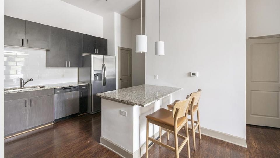 Landing - Modern Apartment with Amazing Amenities (ID2269) Apartment in Brentwood