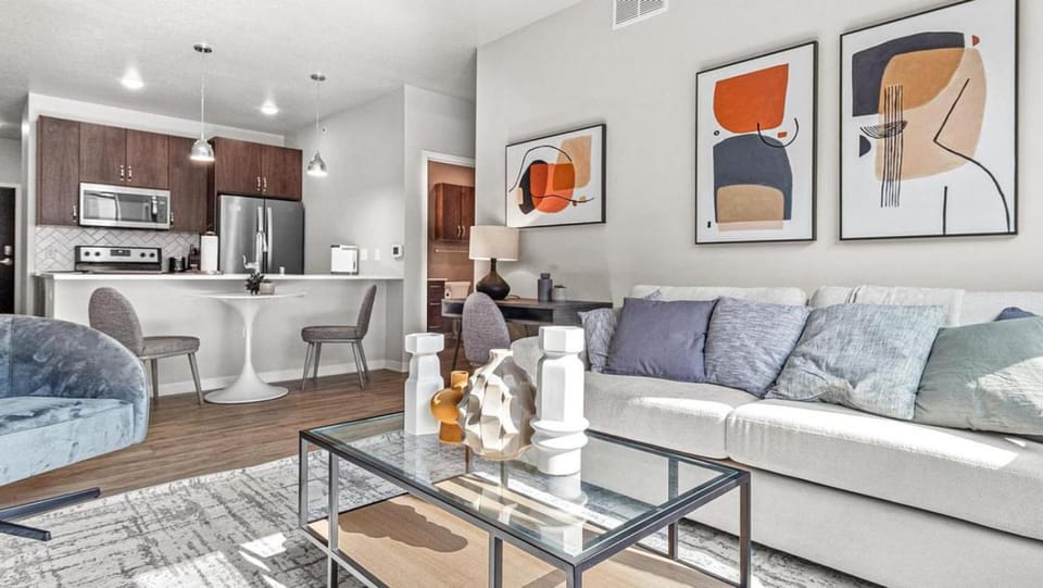 Landing - Modern Apartment with Amazing Amenities (ID8458X97) Apartment in Maplewood
